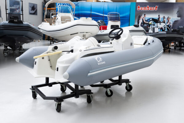 Zodiac Cadet YL 360 DL m/40 HK Yamaha - Image 3