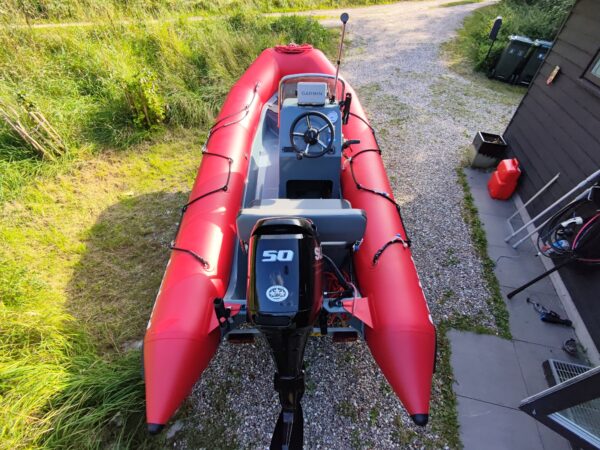 BRUGT: Bombard Explorer 420 – Rød | Med Suzuki 50 HK & trailer - Image 4
