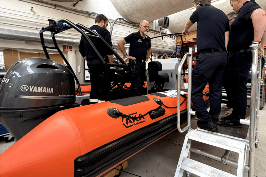 Professionel RIB med Yamaha påhængsmotor